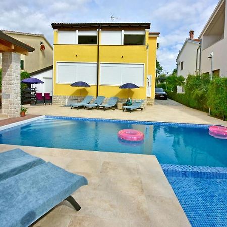 Apartments House Anna For Max 13 Persons In Porec, Pet Friendly Zewnętrze zdjęcie